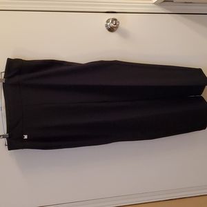 Black light weight pants, great fit